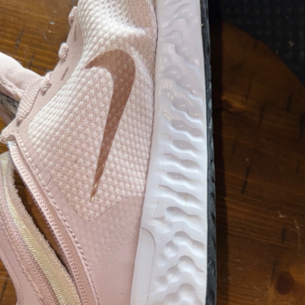 Nike revolution Women's Pink Running Shoes size 10 - Picture 9 of 9